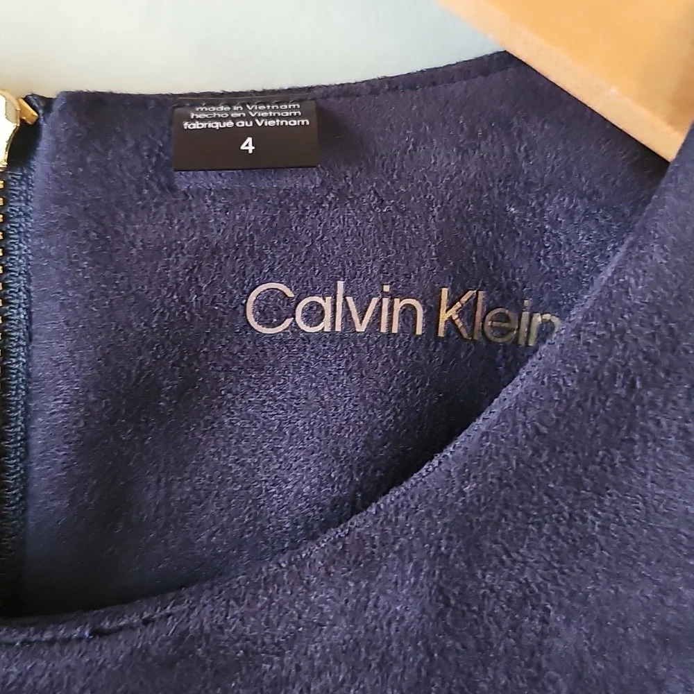 Calvin Klein Faux Suede Tulip  Short-Sleeve Sheath Dress - Navy Blue Sz 4